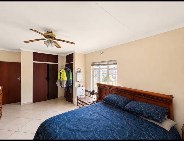 3 BEDROOM HOUSE FOR SALE IN BOLTONWOLD